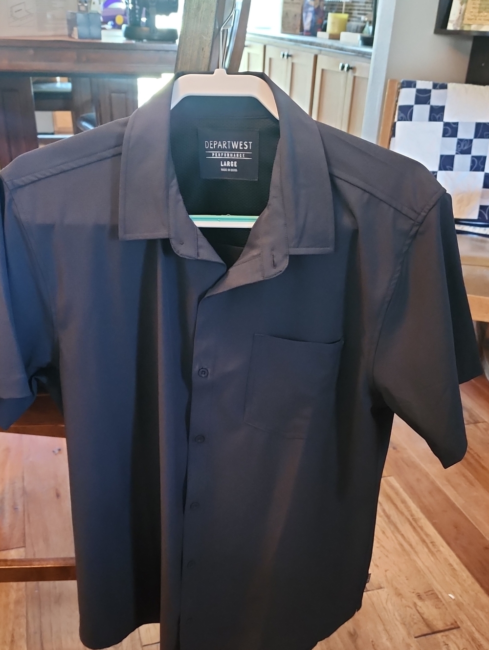 Departwest Short Sleeve Button-Up Shirt in Navy